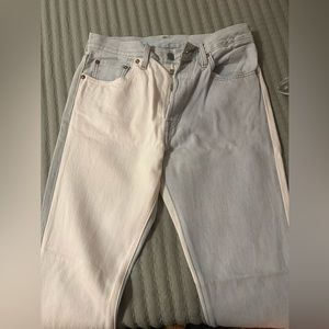 Two tone Levi Jeans